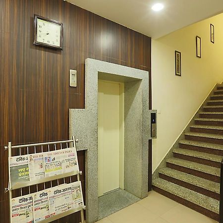 Hotel Premiere Villa  Varanasi Esterno foto