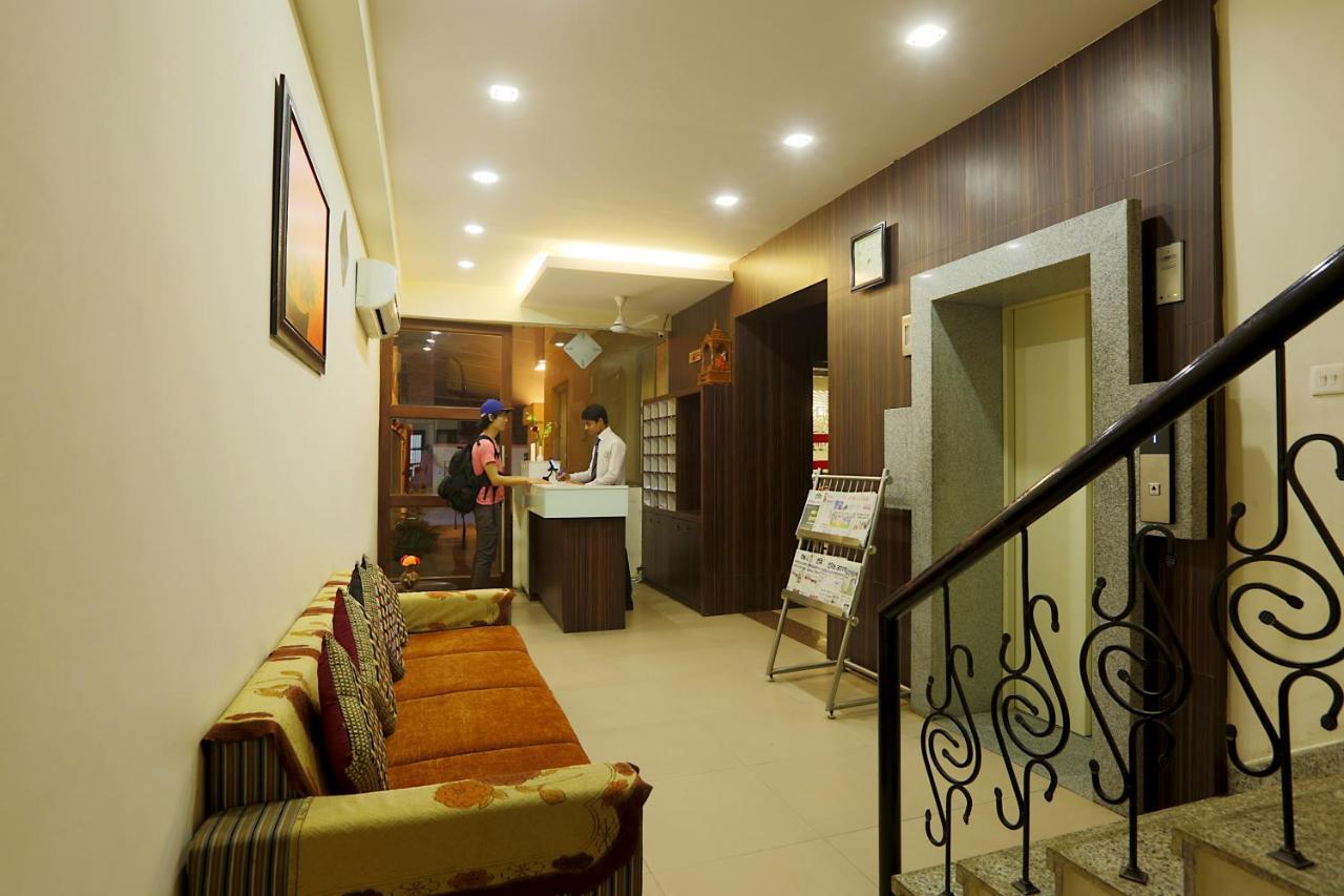 Hotel Premiere Villa  Varanasi Esterno foto