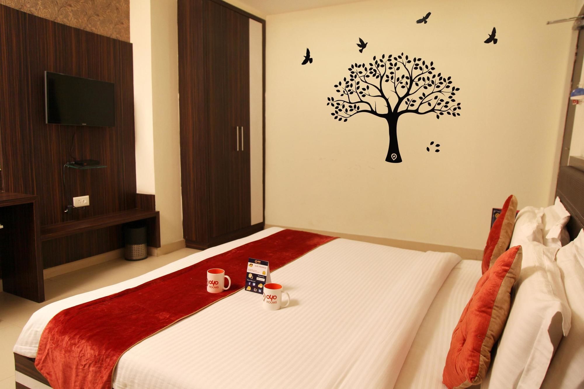 Hotel Premiere Villa  Varanasi Esterno foto